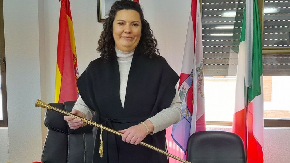 Irene González es la alcaldesa de Cacabelos. | MAR IGLESIAS