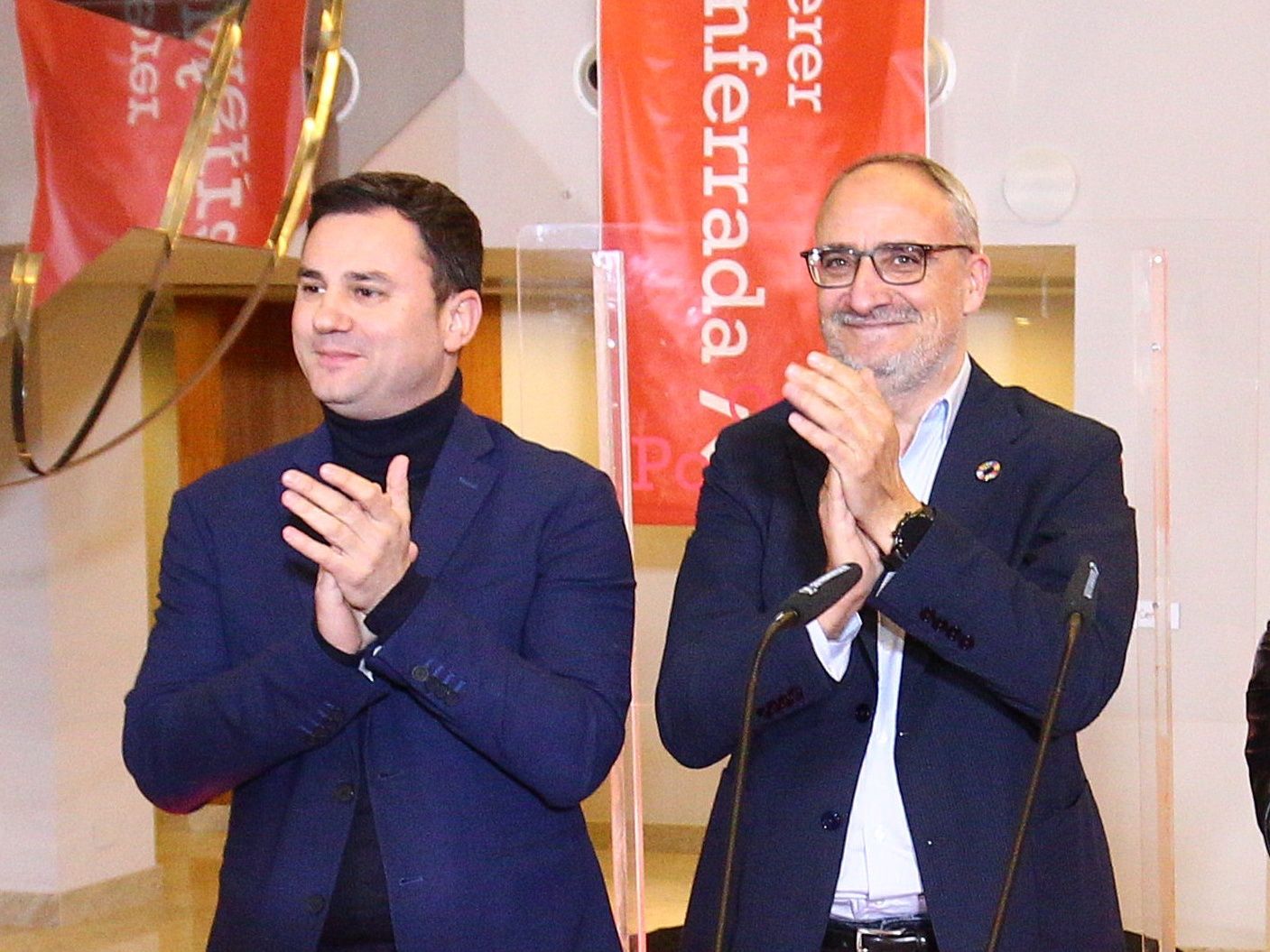 Javier Alfonso Cendón y Olegario Ramón, en un acto del partido. | C.S (ICAL)