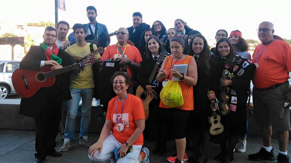 Imagen de la primera jornada de Monte Urba en la ciudad portuguesa de Oporto, antes de iniciar la peregrinación. | LNC