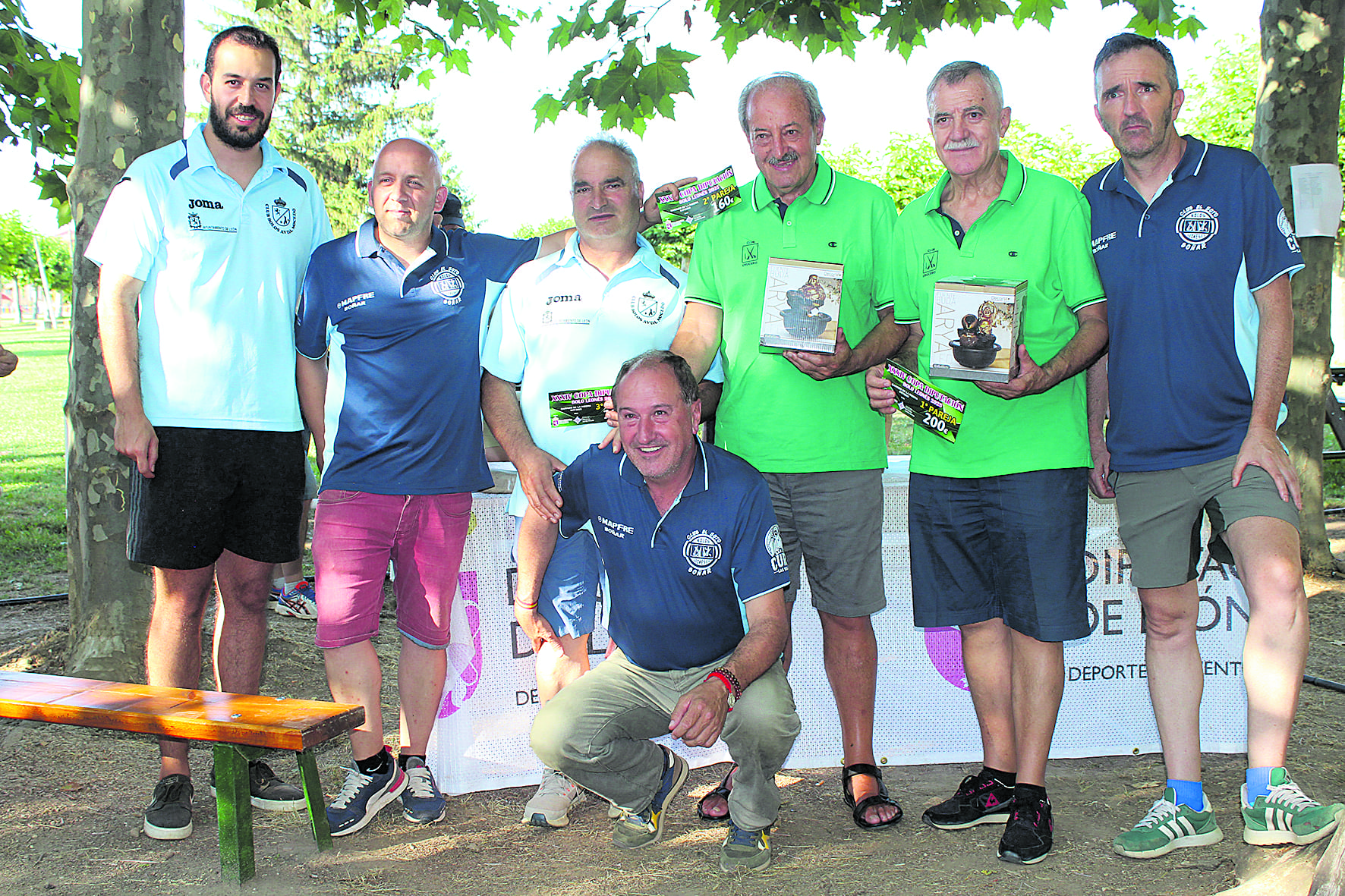 Los jugadores que dominaron la competición del IV circuito de la liga de bolos individual de primera y veteranos, y ya en la tarde la Copa Diputación de parejas. AH
