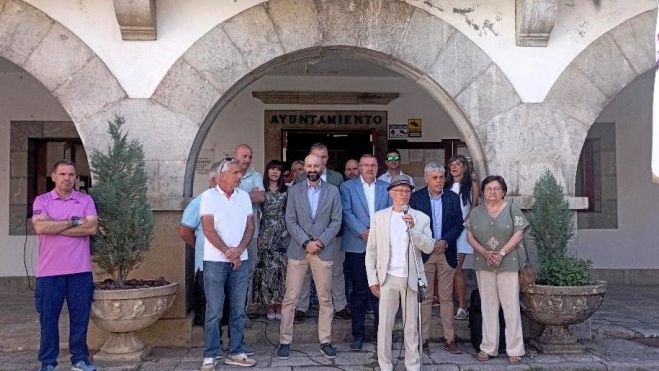 Momento de la bienvenida y recepción de autoridades. E. NIÑO