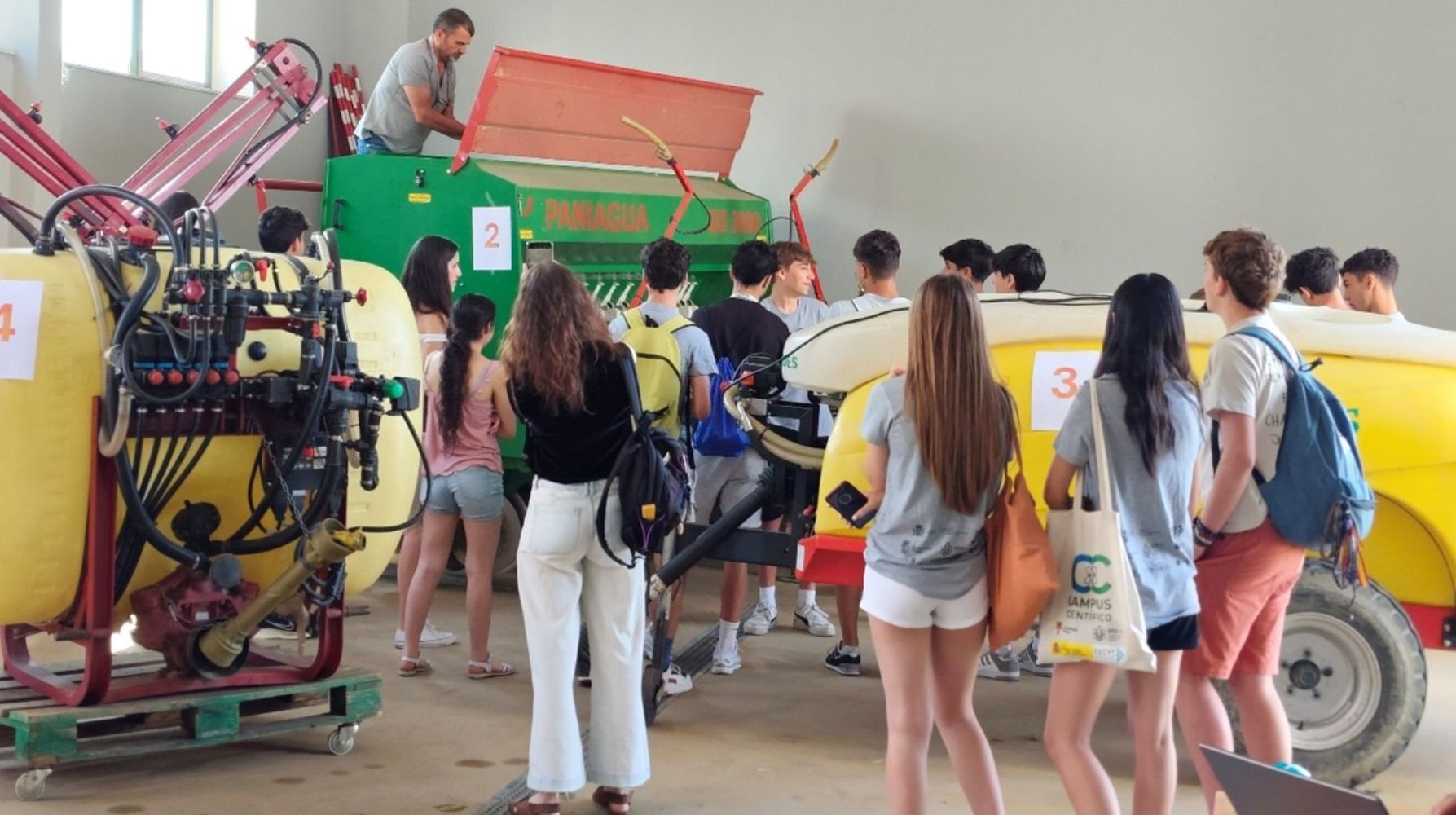 Campus científico 8 (1) Campus científico 8 (1)