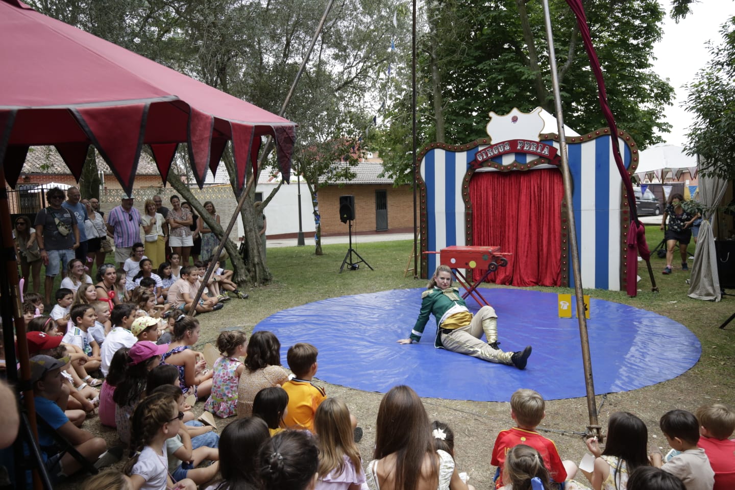 Feria del Circo en Valencia de Don Juan 2025.