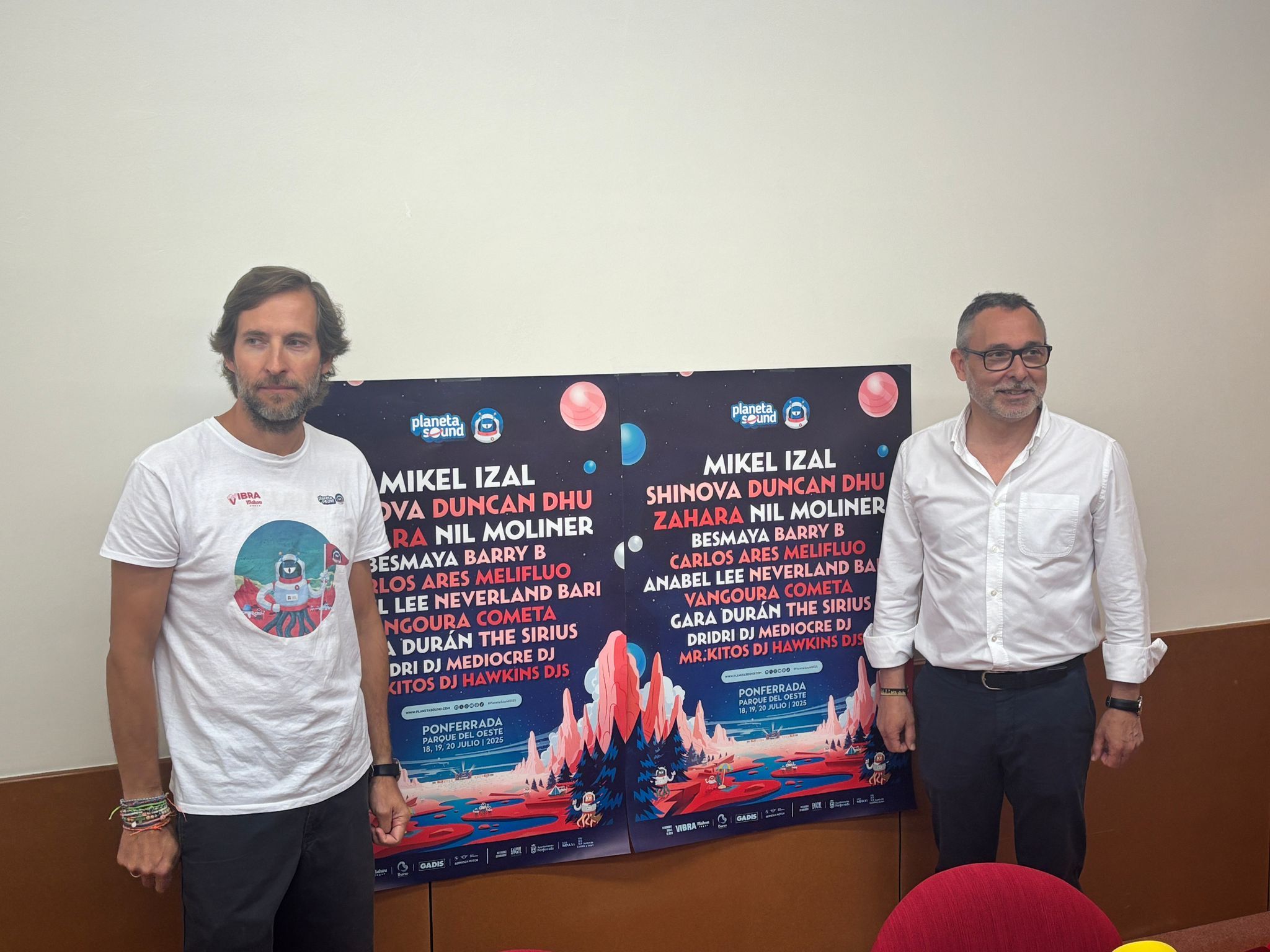 El director del festival Ángel Escuredo y el concejal de Fiestas Carlos Cortina.