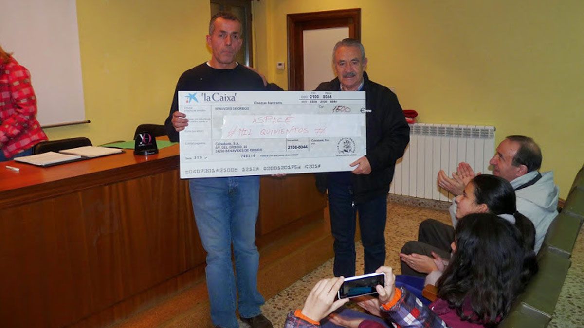 El presidente del club y de Aspace León El presidente del club y de Aspace León