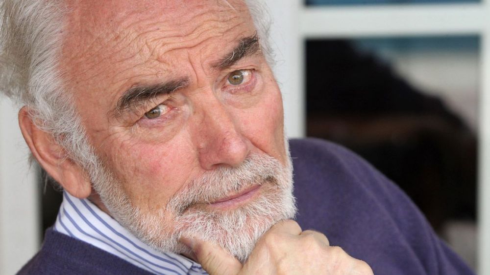 El escritor leonés Juan Pedro Aparicio. | JUAN LÁZARO (ICAL)