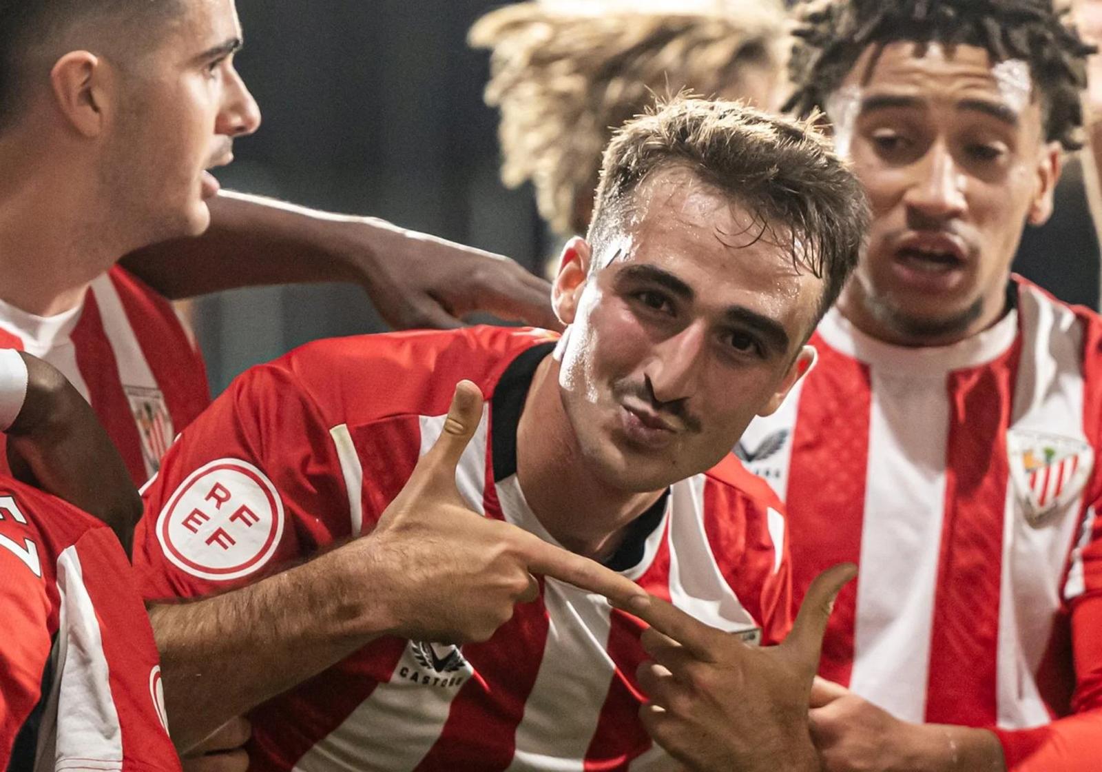 Eneko Aguilar celebra un gol con el Bilbao Athletic. | @enekoaguilar en 'X'