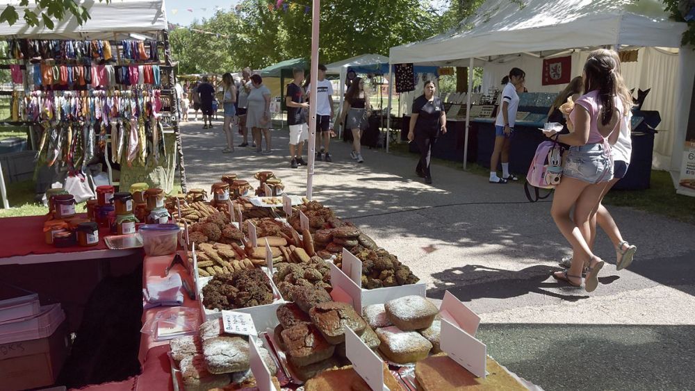 El mercadillo volverá a ser uno de los ejes de este festival familiar.| SAÚL ARÉN