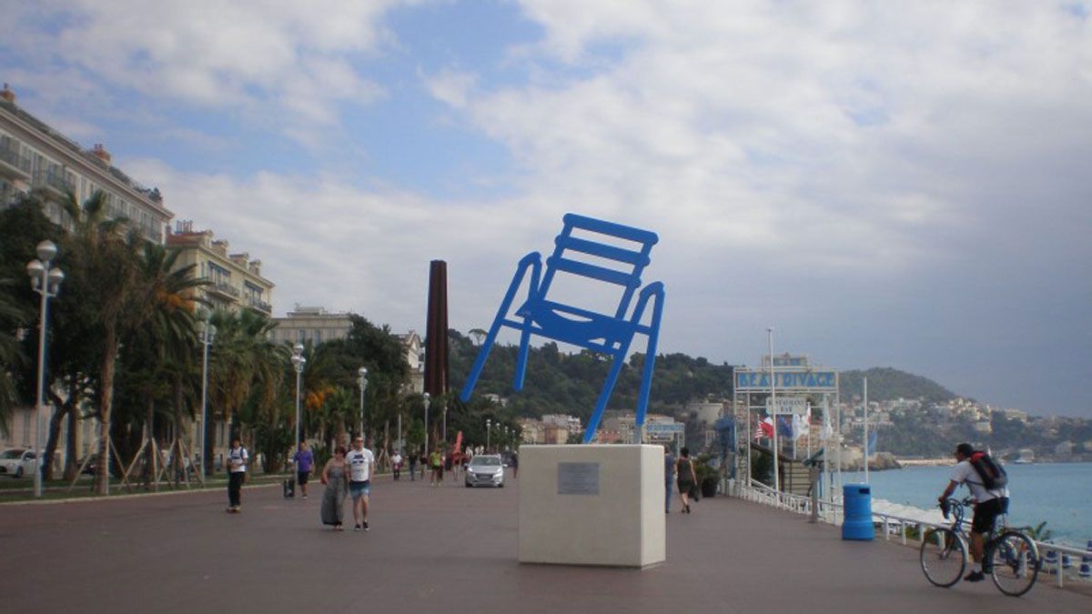 El Paseo de los Ingleses de Niza es un enclave turístico de la ciudad francesa, habitualmente tranquilo. | L.N.C.