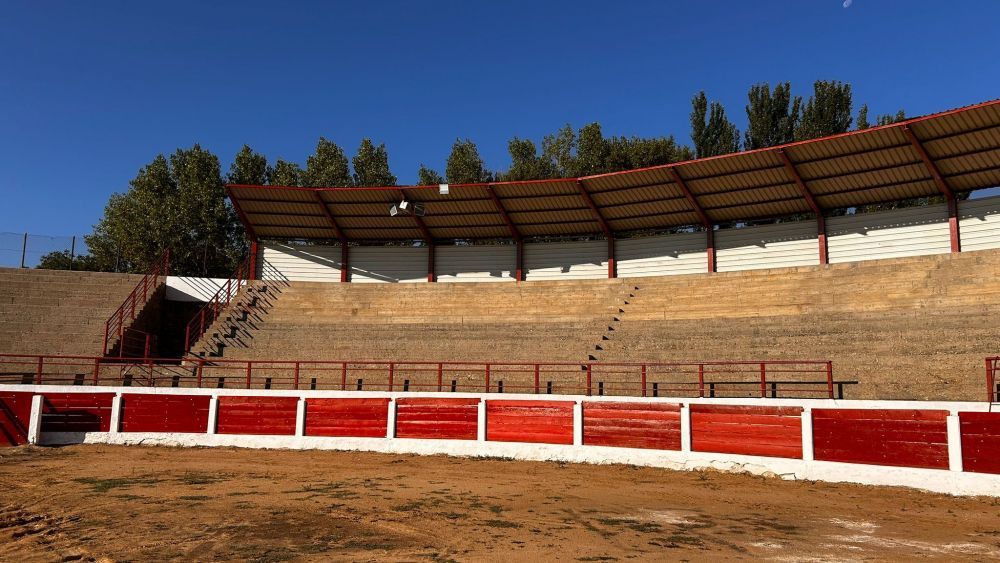 La plaza de toros de Astorga vuelve a abrir sus puertas. |L.N.C.