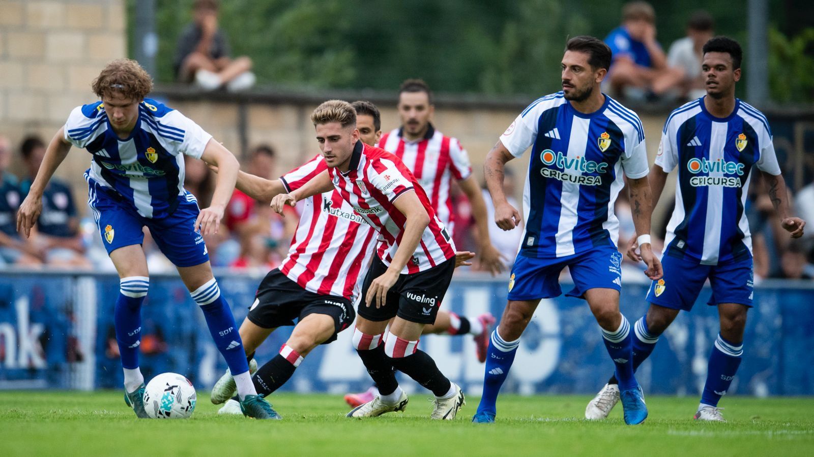 Fernando Estévez optó por un once inicial donde la cantera tuvo un peso importante. |PONNFERRADINA