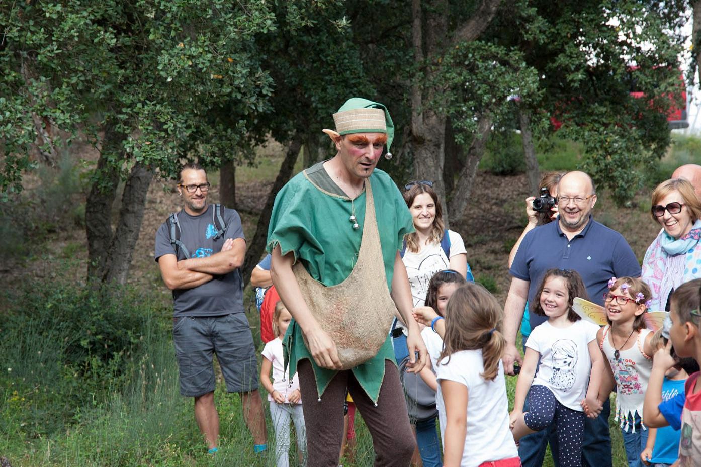La asociación El Zofreral y la compañía Dinamia Teatro organizan una Senda Encantada. |ICAL
