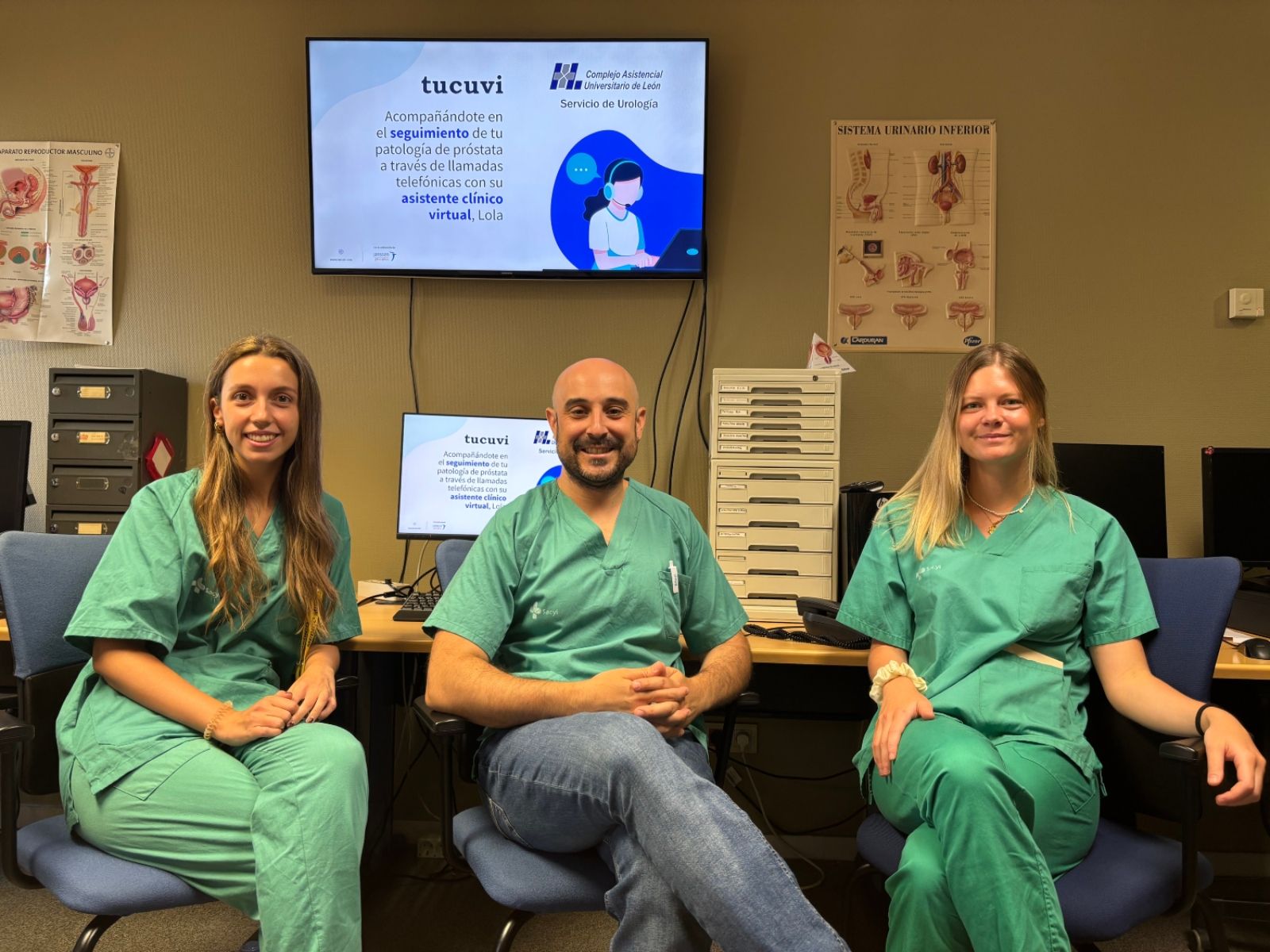 Equipo del Hospital de León responsable del nuevo seguimiento con IA para pacientes de cáncer de próstata | L.N.C