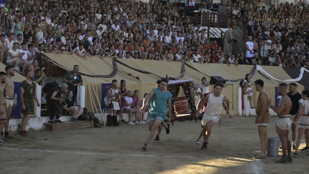 El Gran Circo del sábado es siempre uno de los momentos más esperados de esta recreación. | MAURICIO PEÑA