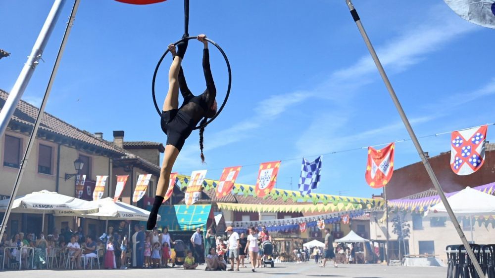 Espectáculos, pasacalles y ambientación medieval en la villa este fin de semana, 