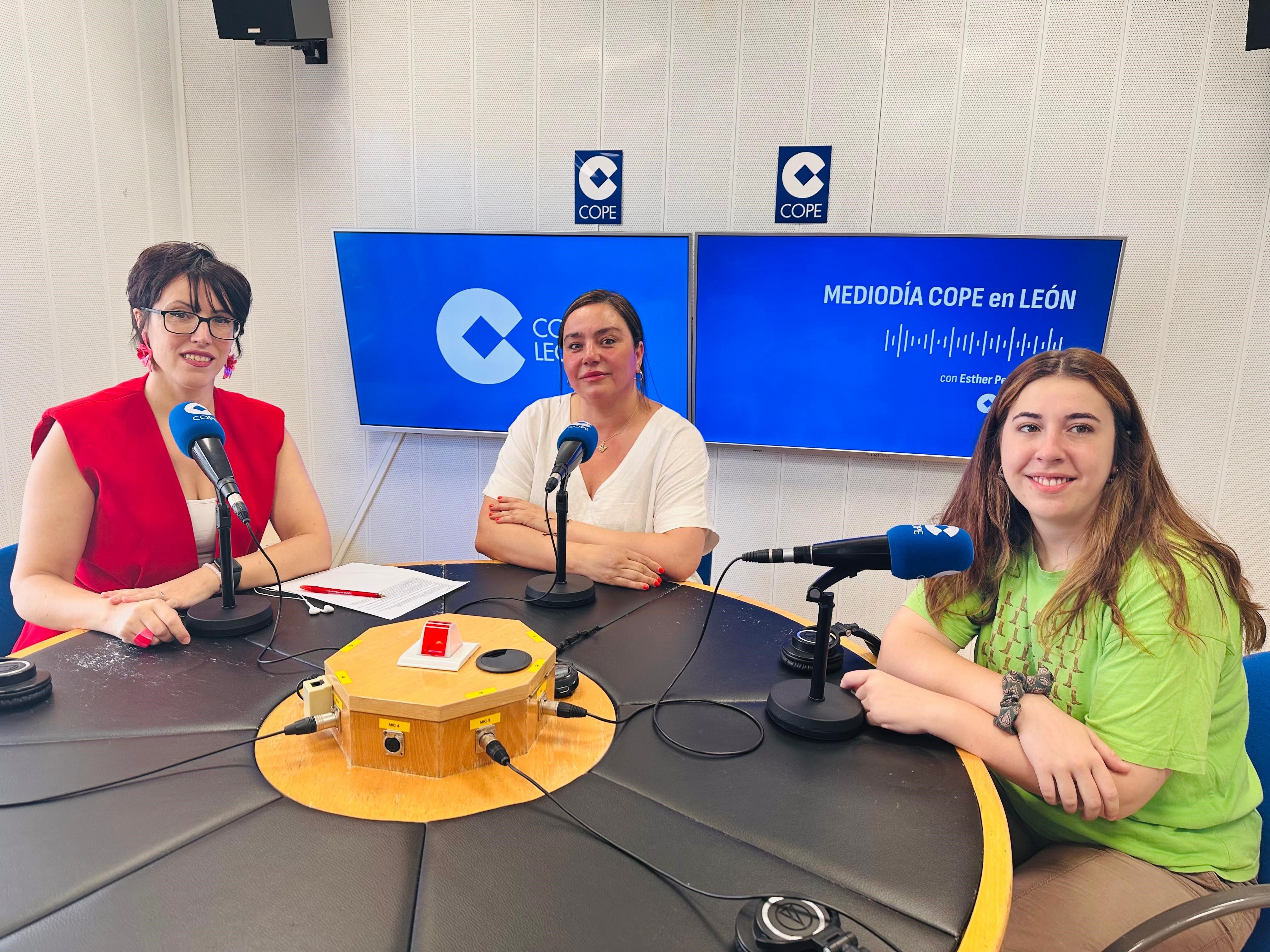 María Cerezal durante el programa Entre Nosotras, emitido por Cope León. | L.N.C. María Cerezal durante el programa Entre Nosotras, emitido por Cope León. | L.N.C.