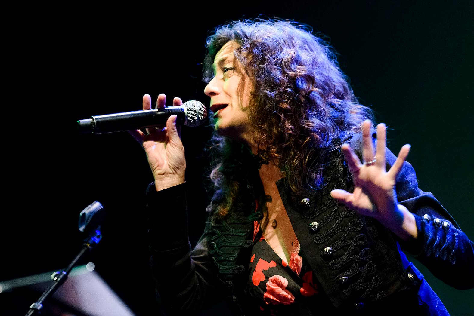 Carmen París fue una de las pioneras españolas en mezclar el folclore con músicas más modernas. | FUNDACIÓN SGAE