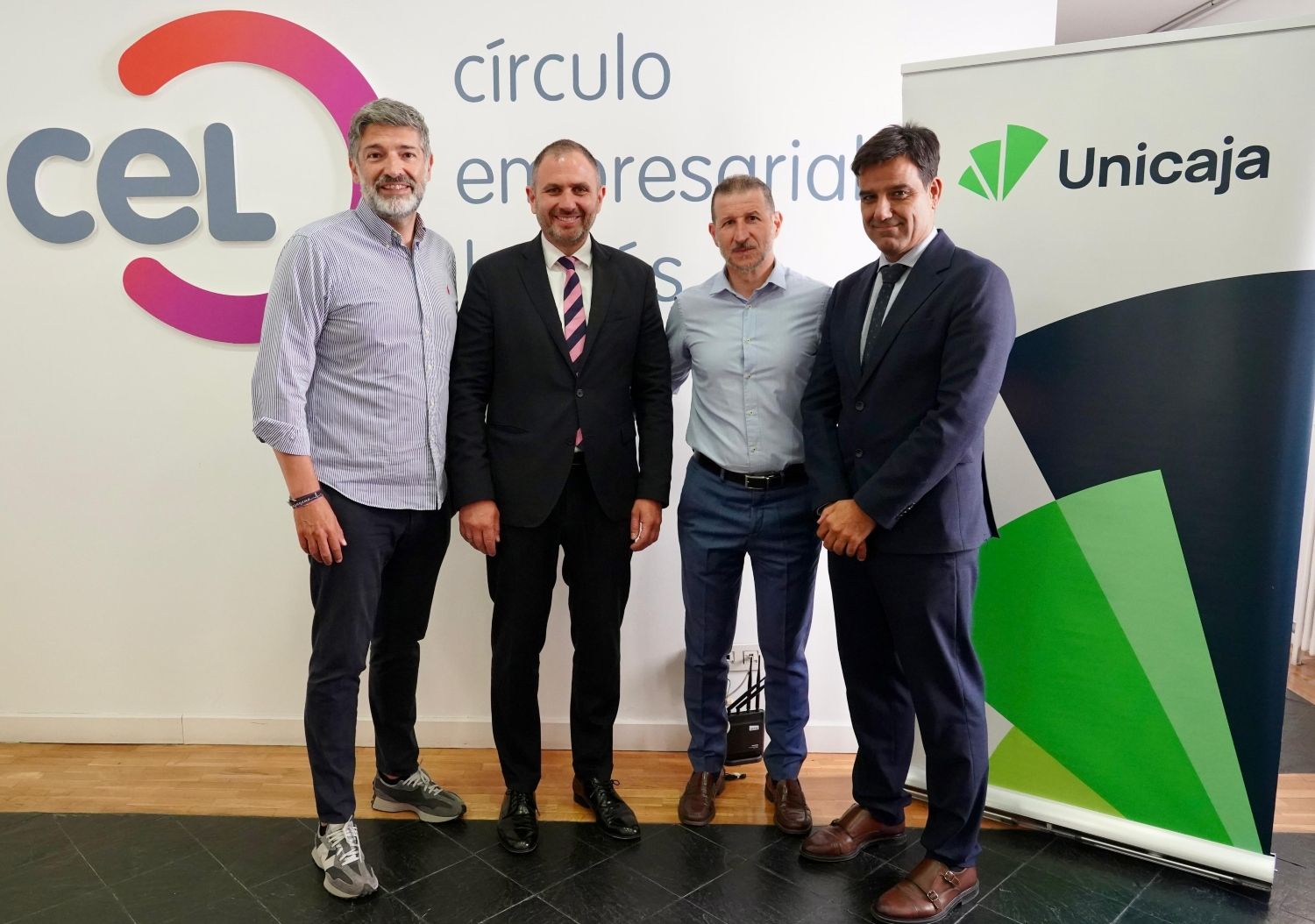 Firma del convenio entre Unicaja y el Círculo Empresarial Leonés (CEL) | L.N.C Firma del convenio entre Unicaja y el Círculo Empresarial Leonés (CEL) | L.N.C