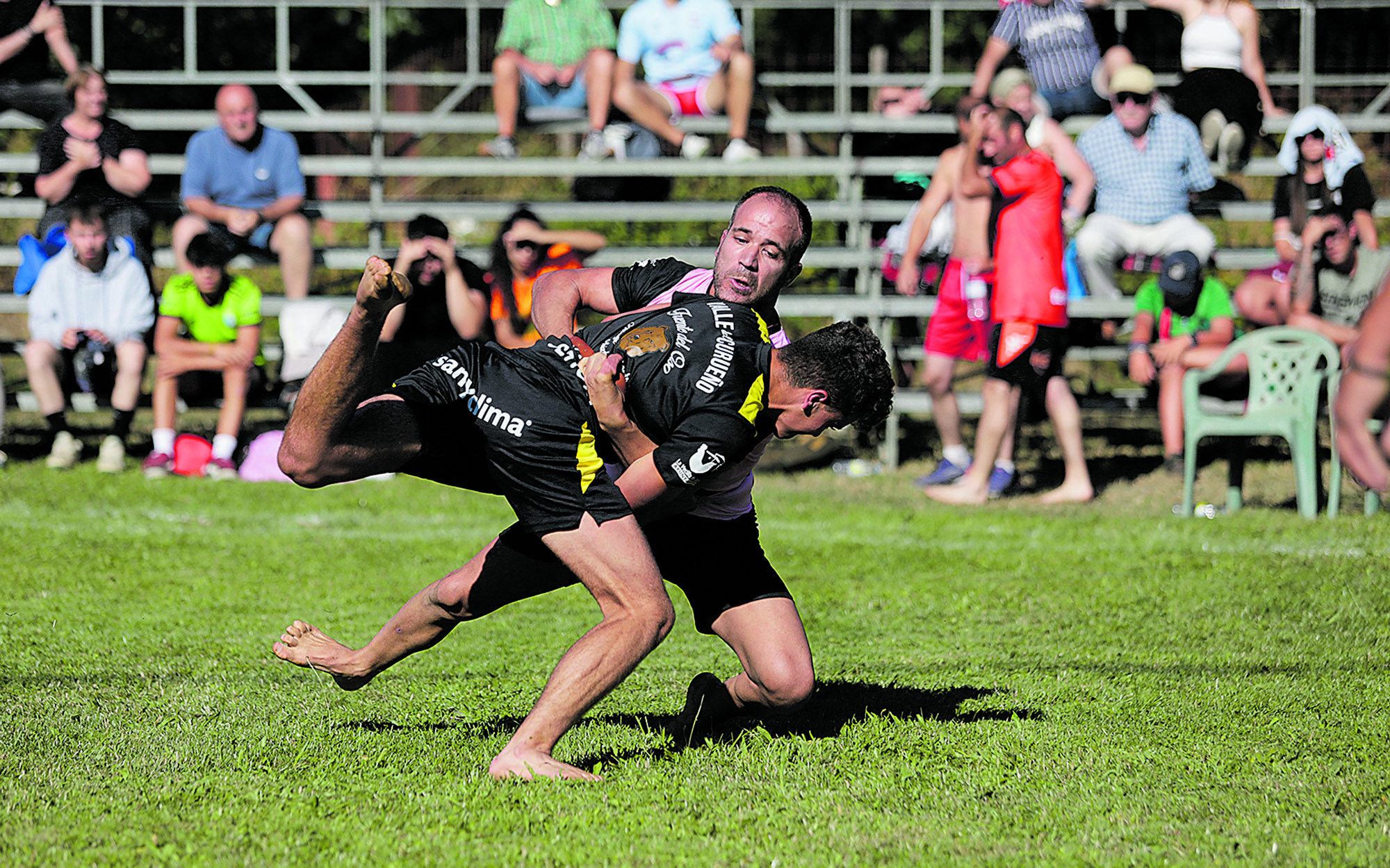 Víctor Llamazares sumó en Cármenes otra victoria derrotando a Sergio en la final / FERNANDO OTERO