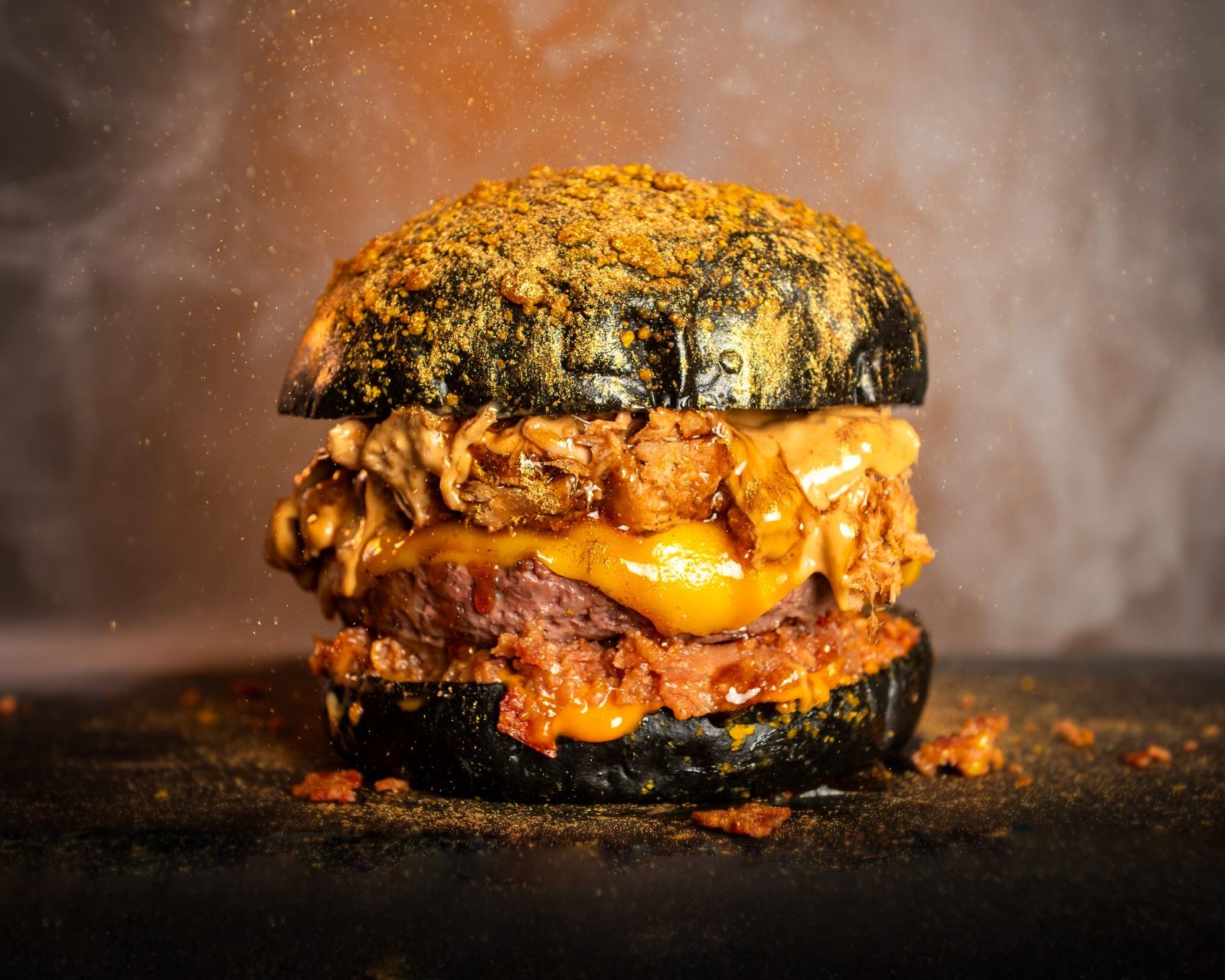 La hamburguesa “Royale Gold” de Godeo conquista León en The Champions Burger
