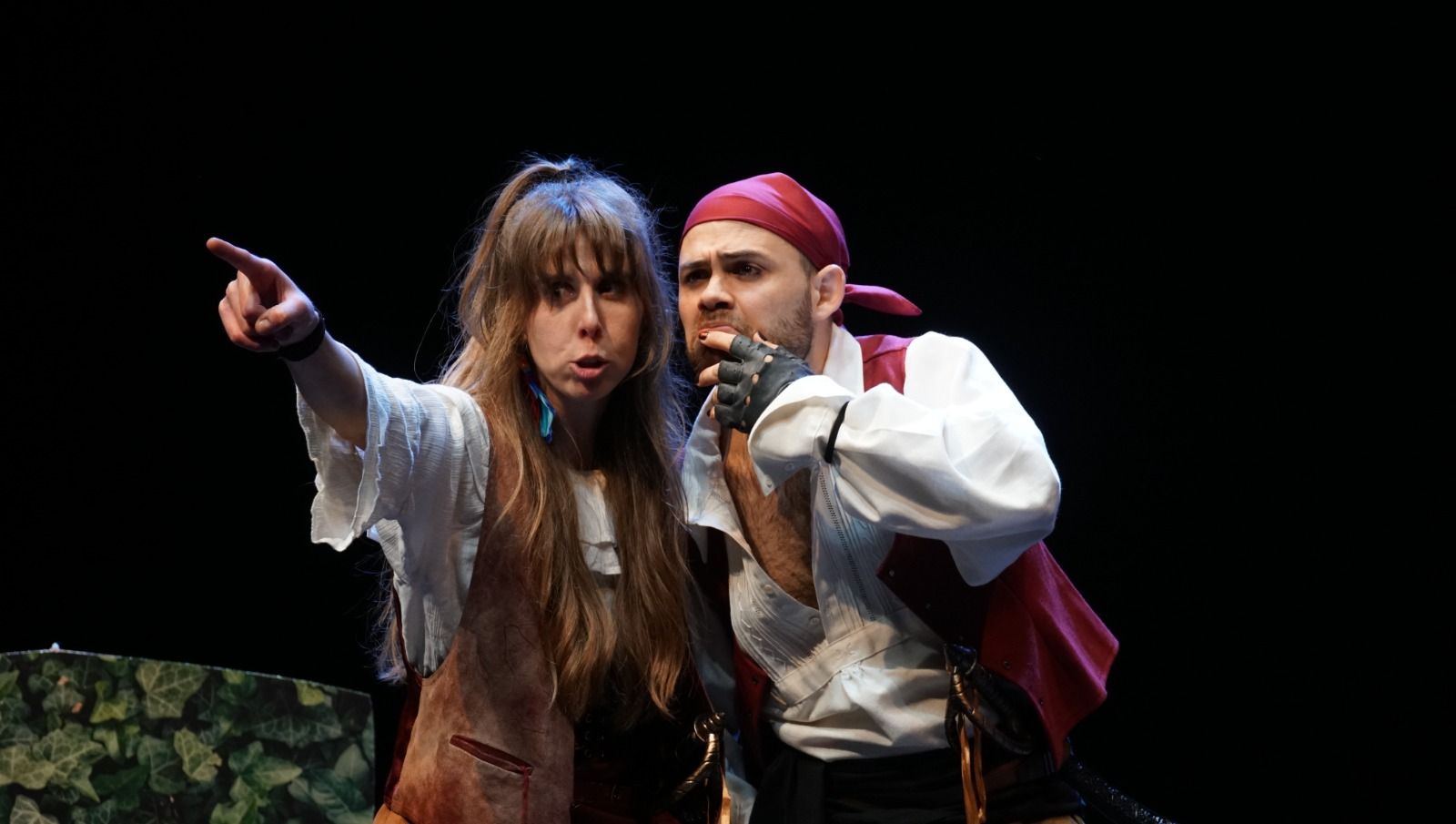 Un instante de la representación de ‘Corsarios’ que se podrá disfrutar en Toral de los Guzmanes. | L.N.C.