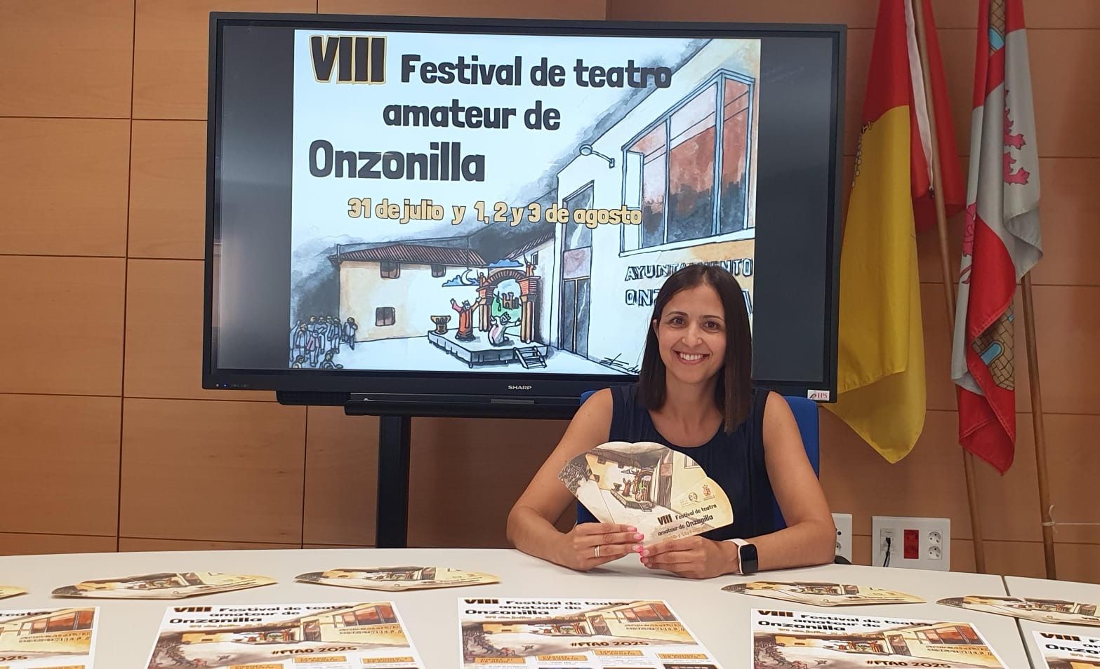 La concejala Diana García durante la presentación del festival. | L.N.C. La concejala Diana García durante la presentación del festival. | L.N.C.