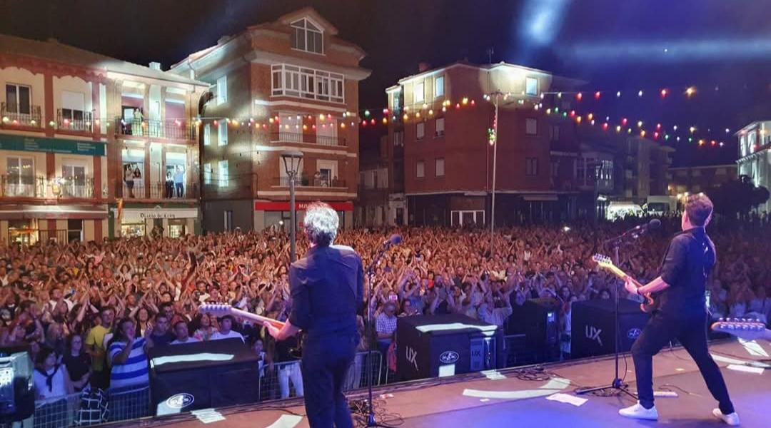 La Robla se prepara para sus grades fiestas en las que no faltarán conciertos y verbenas. 