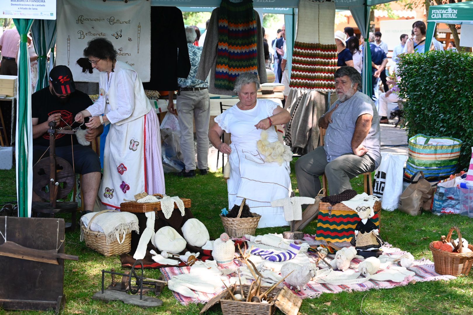 Imagen de la la XXIV Feria de Artesanía de Val de San Lorenzo. |L.N.C.