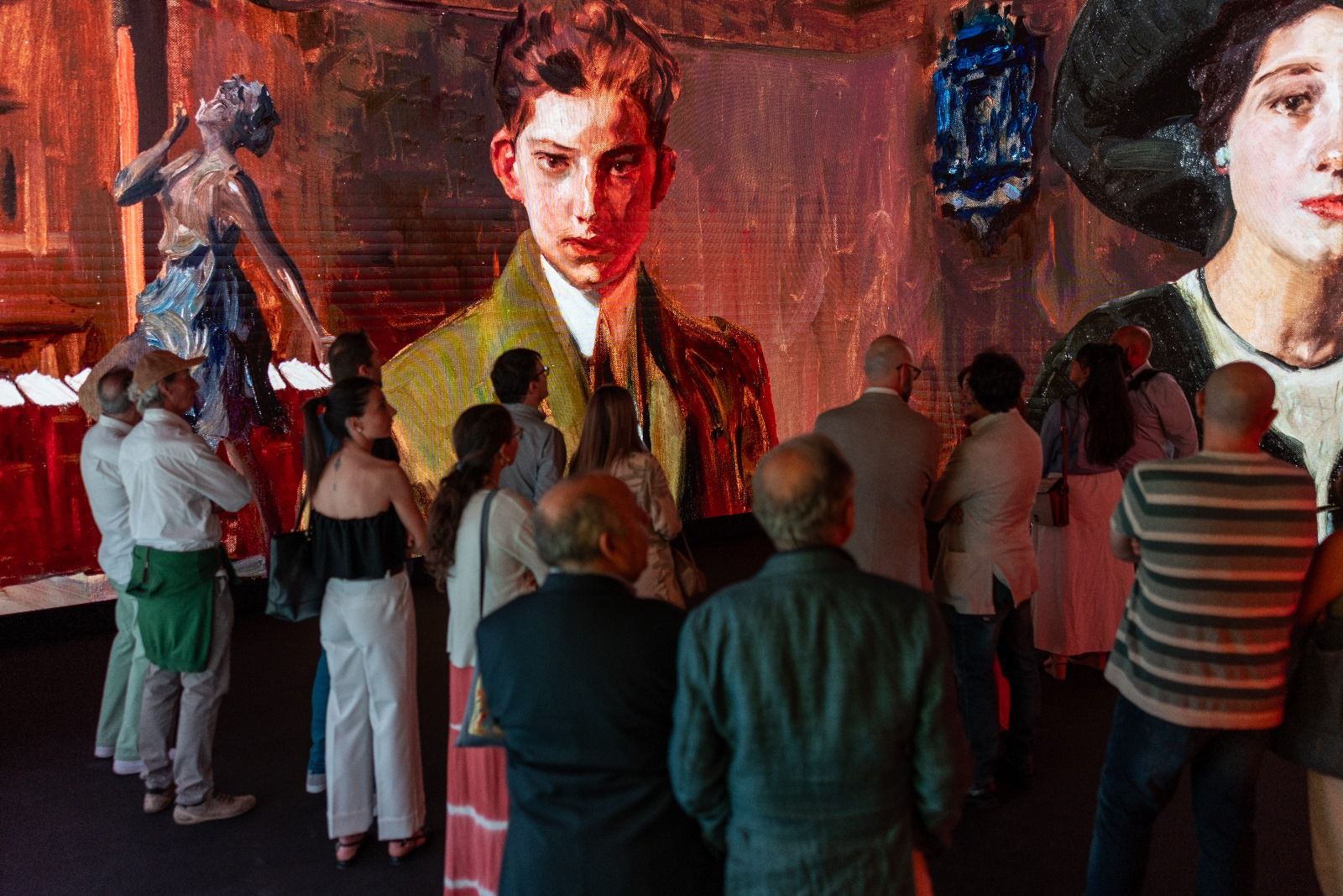 Visita por la exposición de obras del pintor Joaquín Sorolla.