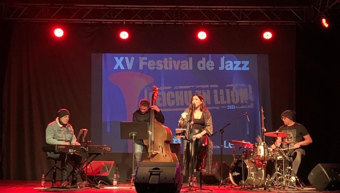 Nuria Martínez actúa este miércoles con Trifull Jazz en el Polígono X. | L.N.C.