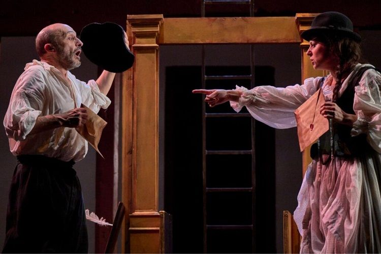 Una de las escenas de la representación teatral de El Vodevil Producciones, ‘Guitón Onefre’, protagonizada por el actor riojano Pepe Viyuela. | L.N.C. Una de las escenas de la representación teatral de El Vodevil Producciones, ‘Guitón Onefre’, protagonizada por el actor riojano Pepe Viyuela. | L.N.C.