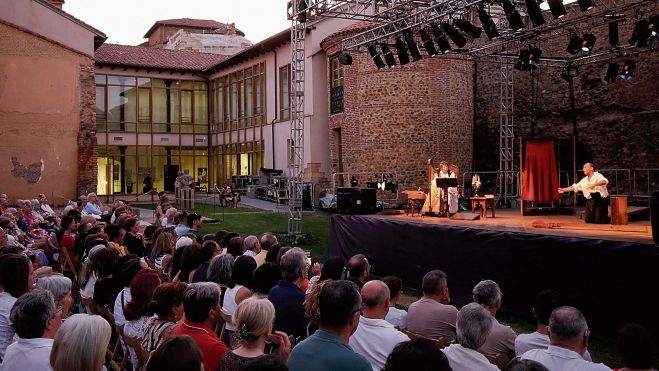 puerta castillo león pepe viyuela puerta castillo león pepe viyuela
