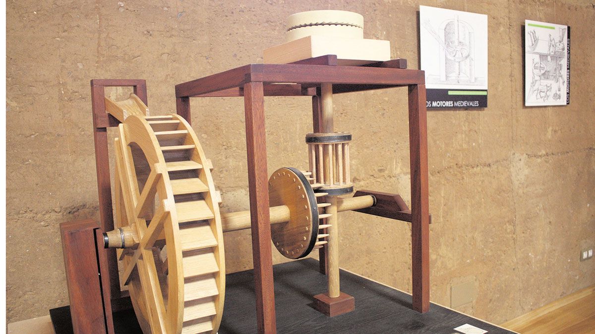 Una de las maquetas basadas en la ingeniería de la Edad Media.