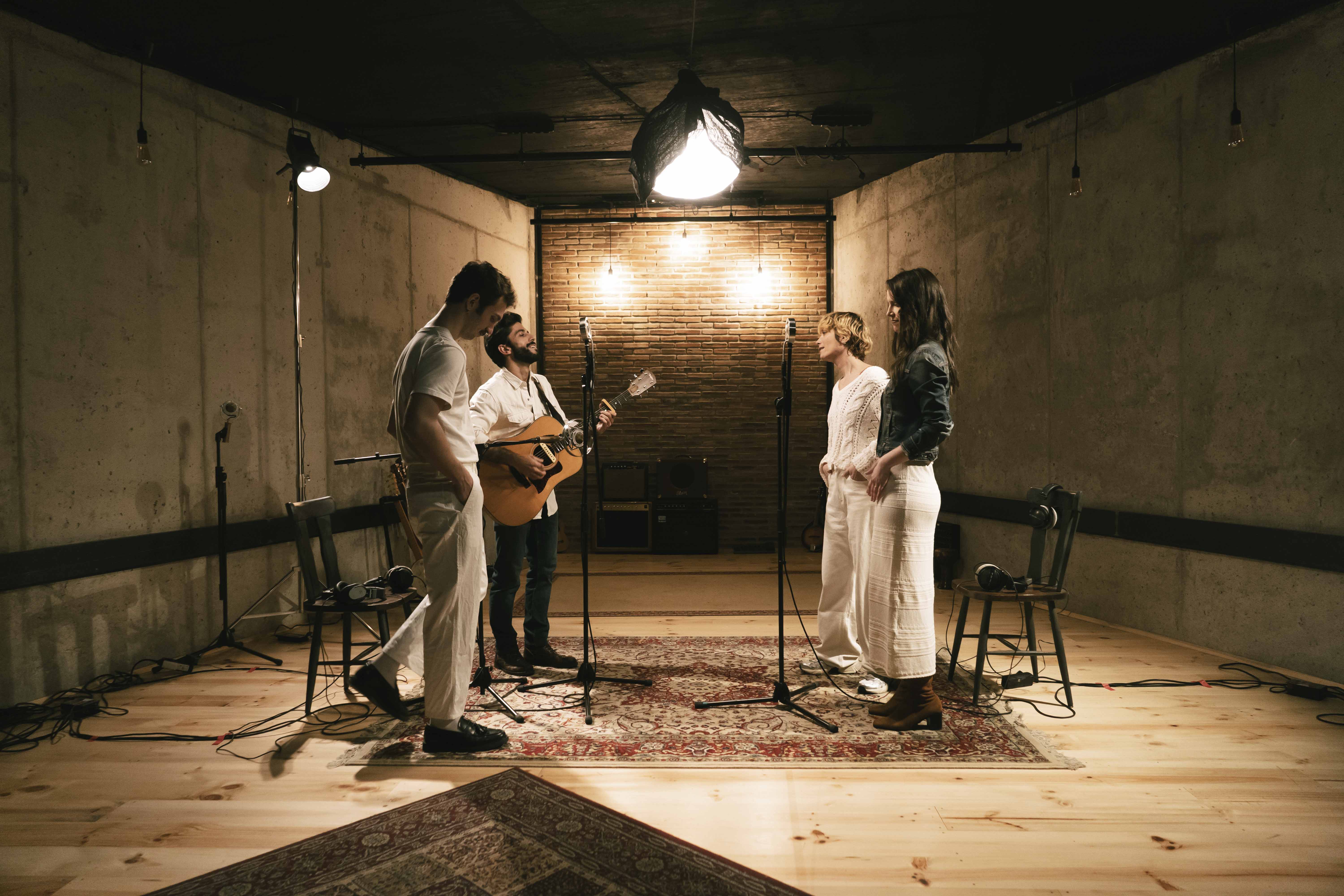 Delgado presenta en Sahagún ‘Cuatro carboneritos’. |  L.N.C.