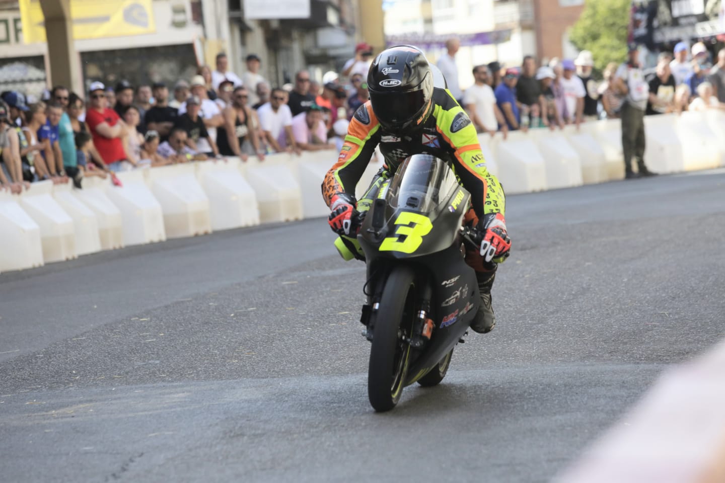 Sábado en el Gran Premio de Motociclismo de La Bañeza (8)