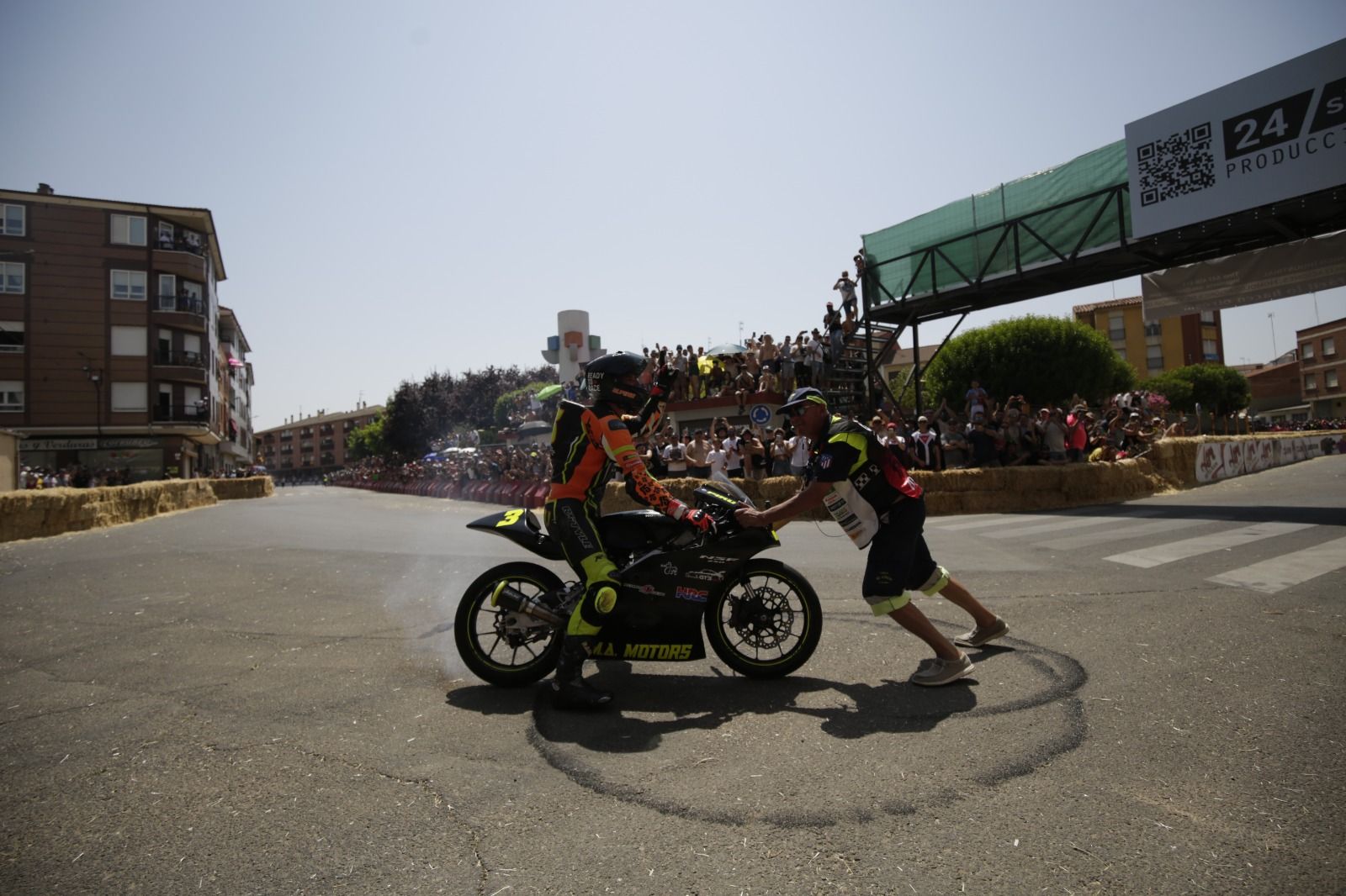 Así se vivió el GP de La Bañeza (8)