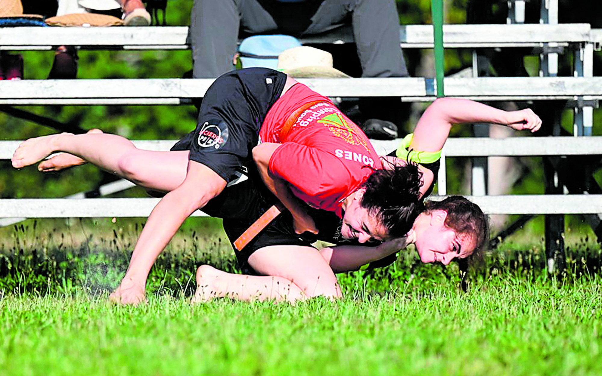 Estrella López  ‘La Sheriff’ sumó la segunda victoria en su segunda presencia, derrotó en la final a Bea Riaño. SAÚL ARÉN