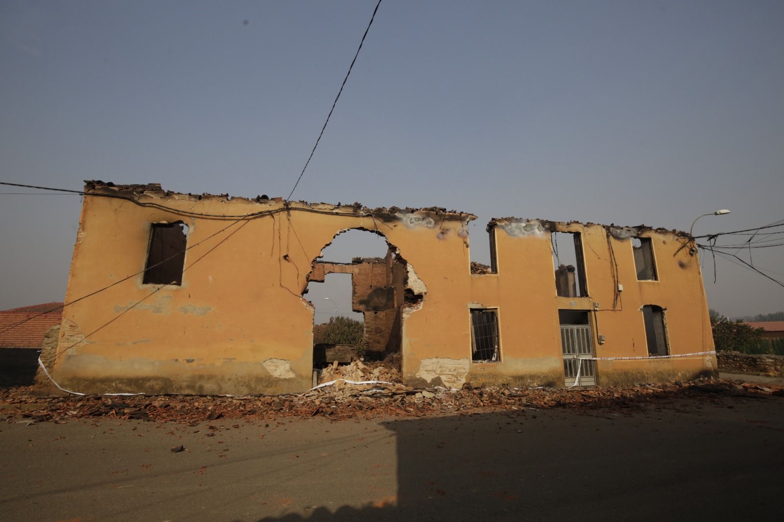 Incendio en la Valdería | FERNANDO OTERO Incendio en la Valdería | FERNANDO OTERO