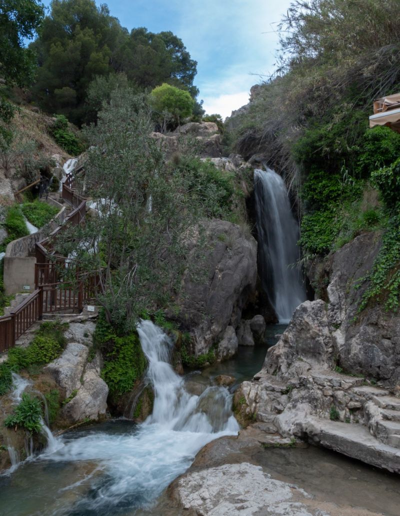 Cascada principal y escaleras.VICENTE GARCÍA