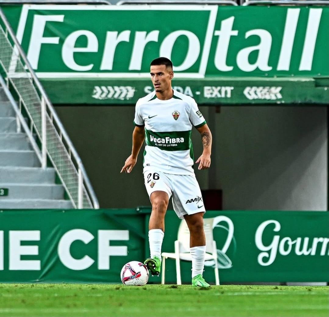 Matía Barzic es el segundo refuerzo de la Cultural antes del debut liguero. ELCHE