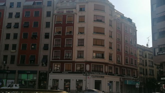 Vestuto inmueble en Lazúrtegui del siglo XXI