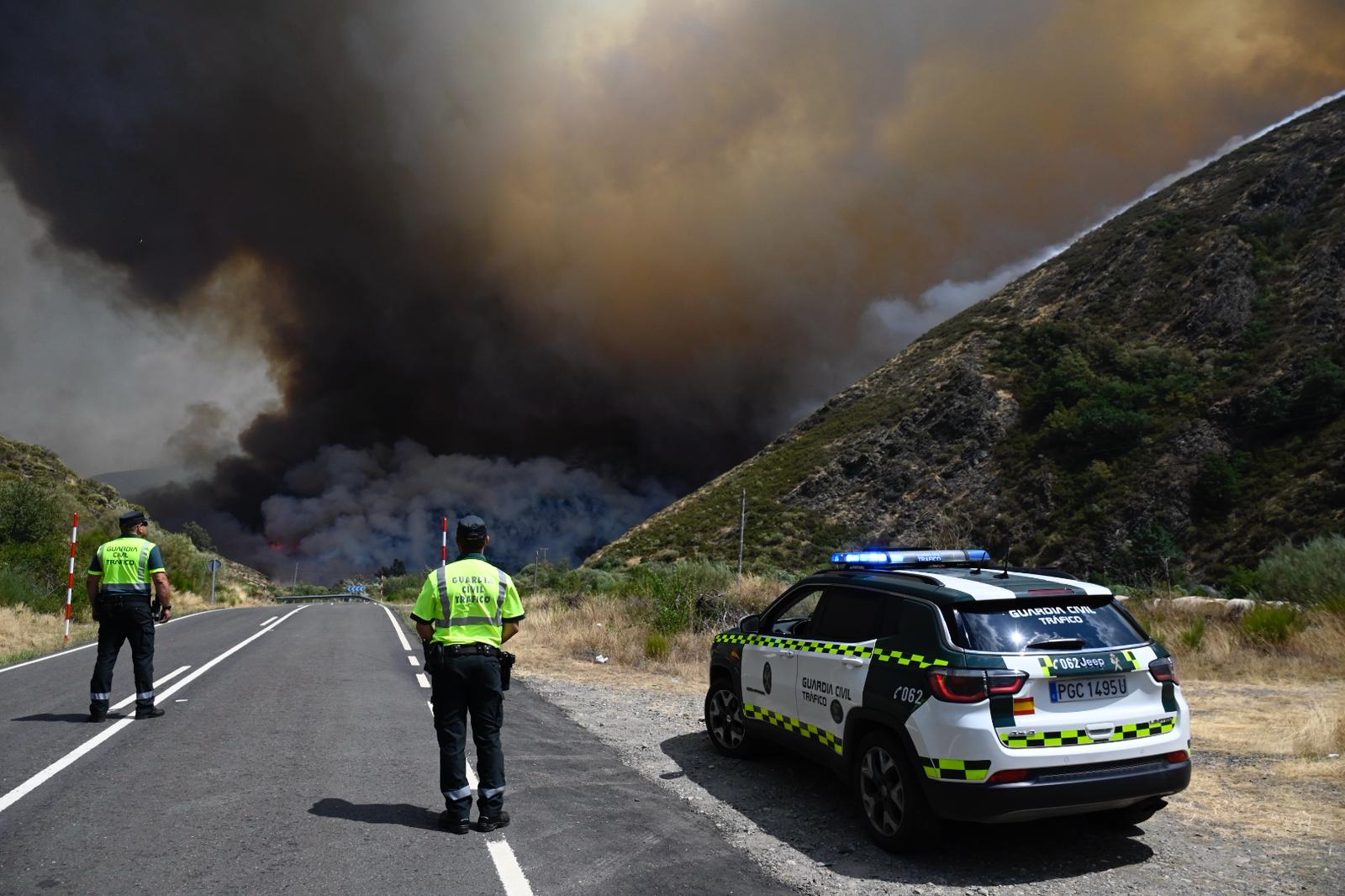 Incendio de Barniedo de la Reina. | SAÚL ARÉN Incendio de Barniedo de la Reina. | SAÚL ARÉN