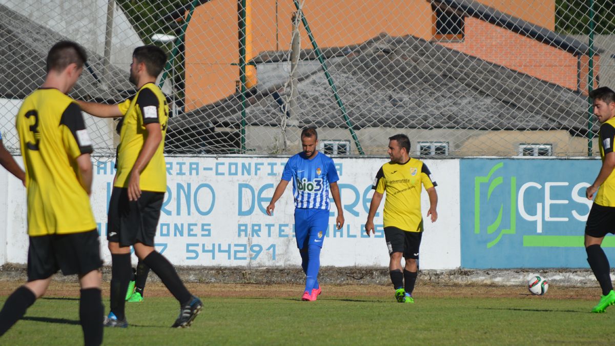 Partido amistosos de la Deportiva esta temporada en Toral. | L. N. C.