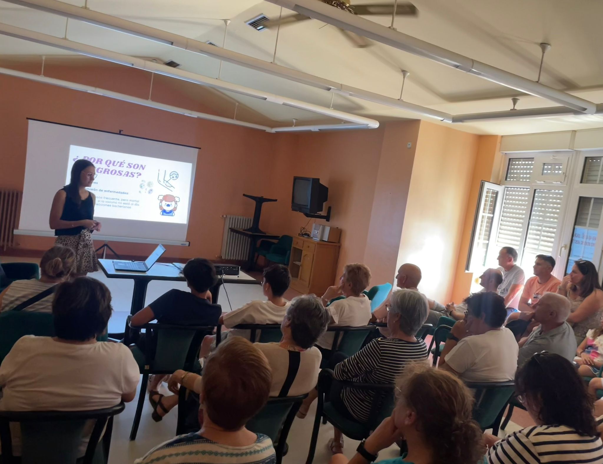 Un instante de uno de los talleres prácticos para la infancia, juventud y personas adultas/mayores del Programa Ralbar. | L.N.C.