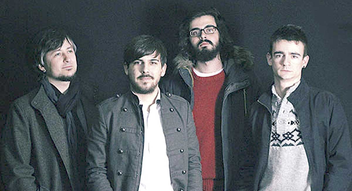 Los cuatro componentes de la banda Bicycle Thief.