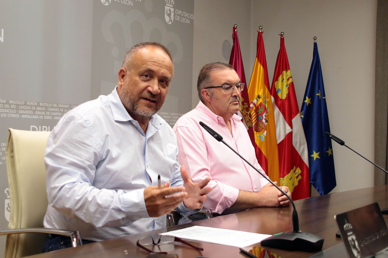 El presidente de la Diputación, Gerardo Courel.| PEIO GARCÍA ( ICAL)