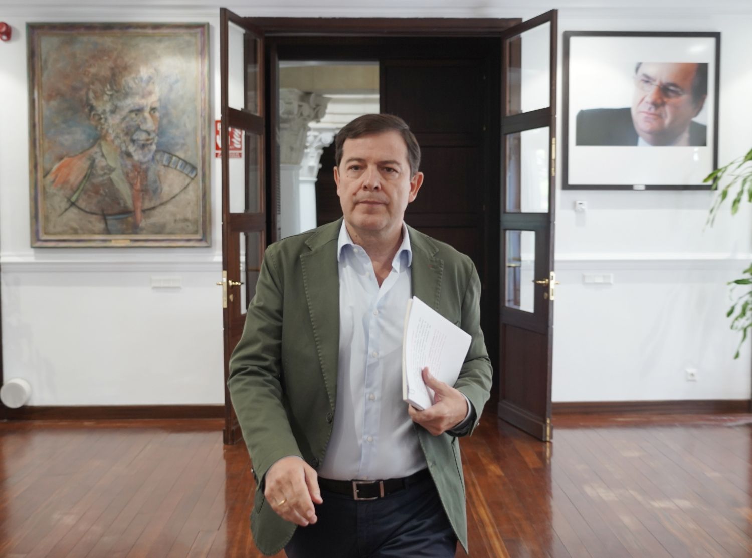 Mañueco informa sobre medidas de recuperación tras los incendios forestales en Castilla y León | Rubén Cacho (Ical)