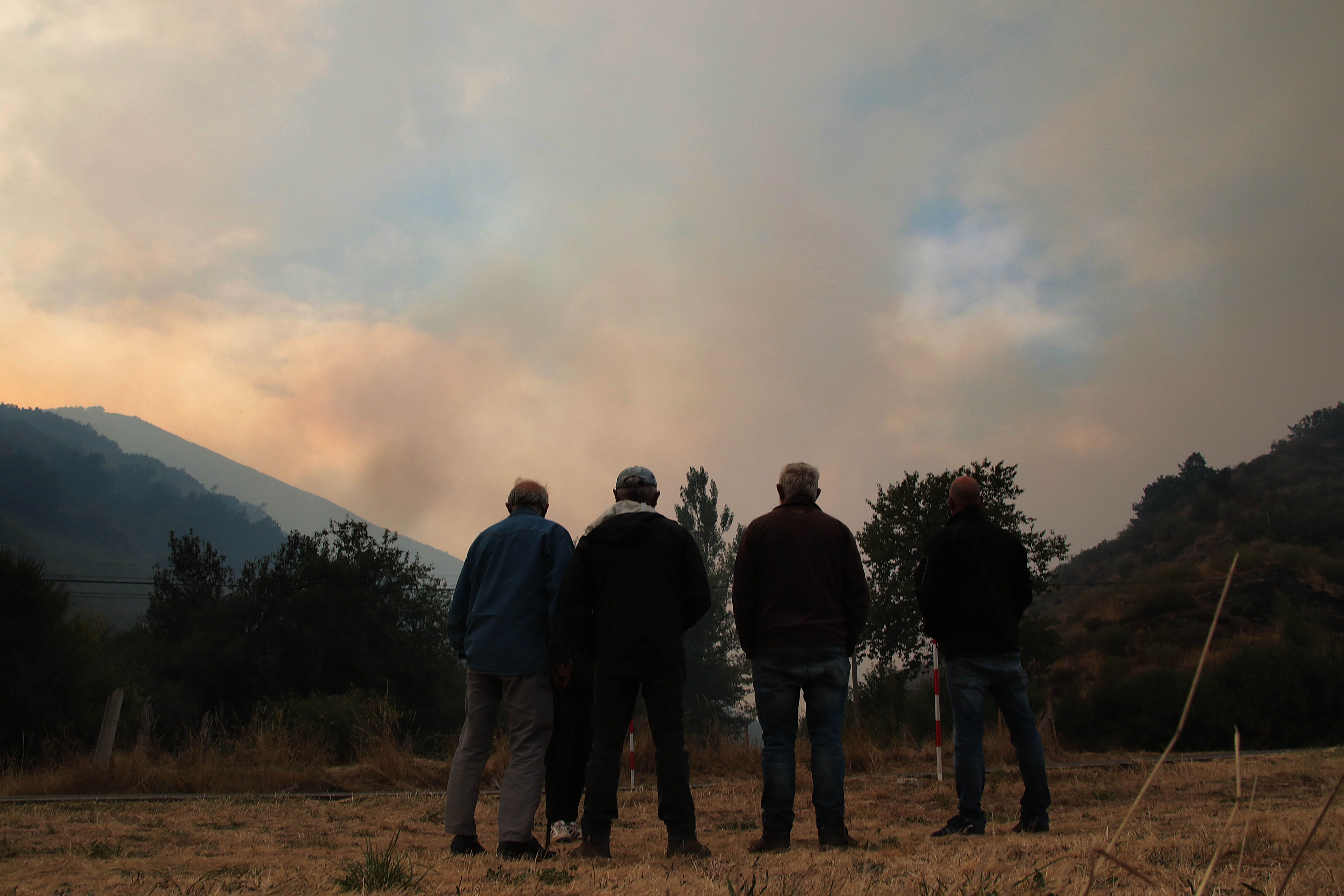 Incendio en Barniedo de la Reina. | ICAL