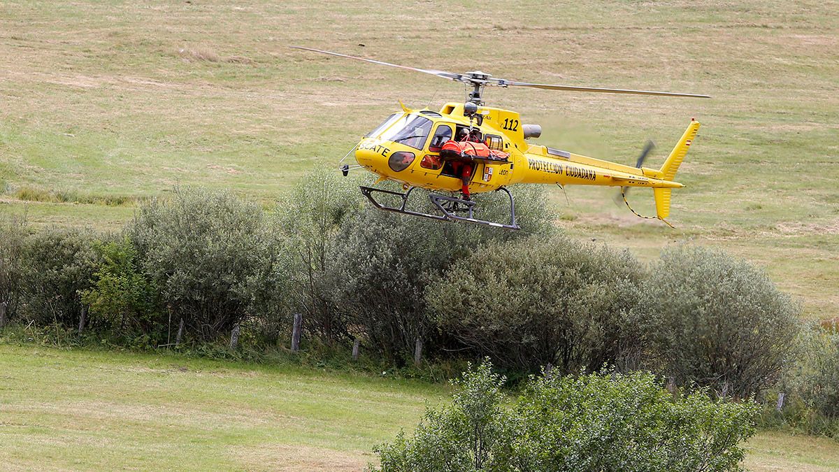 Helicóptero en una operación de rescate en León.