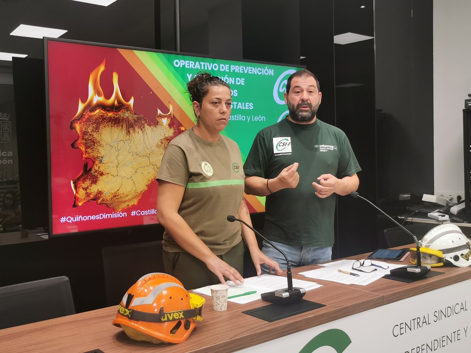 Agustín Argulo, presidente del sector de Administración General de la Junta en CSIF, y Sara Mateos, delegada en Medio Ambiente | L.N.C.
